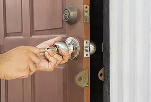 Mesquite Locksmith Services Mesquite, TX 972-810-6755 - emergency-locksmith-opening
